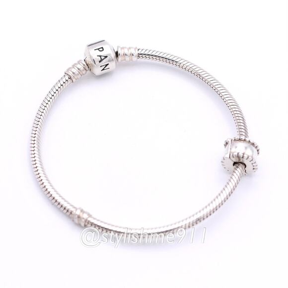 One Authentic PANDORA Beveled Clip - 790267 - Picture 5 of 10
